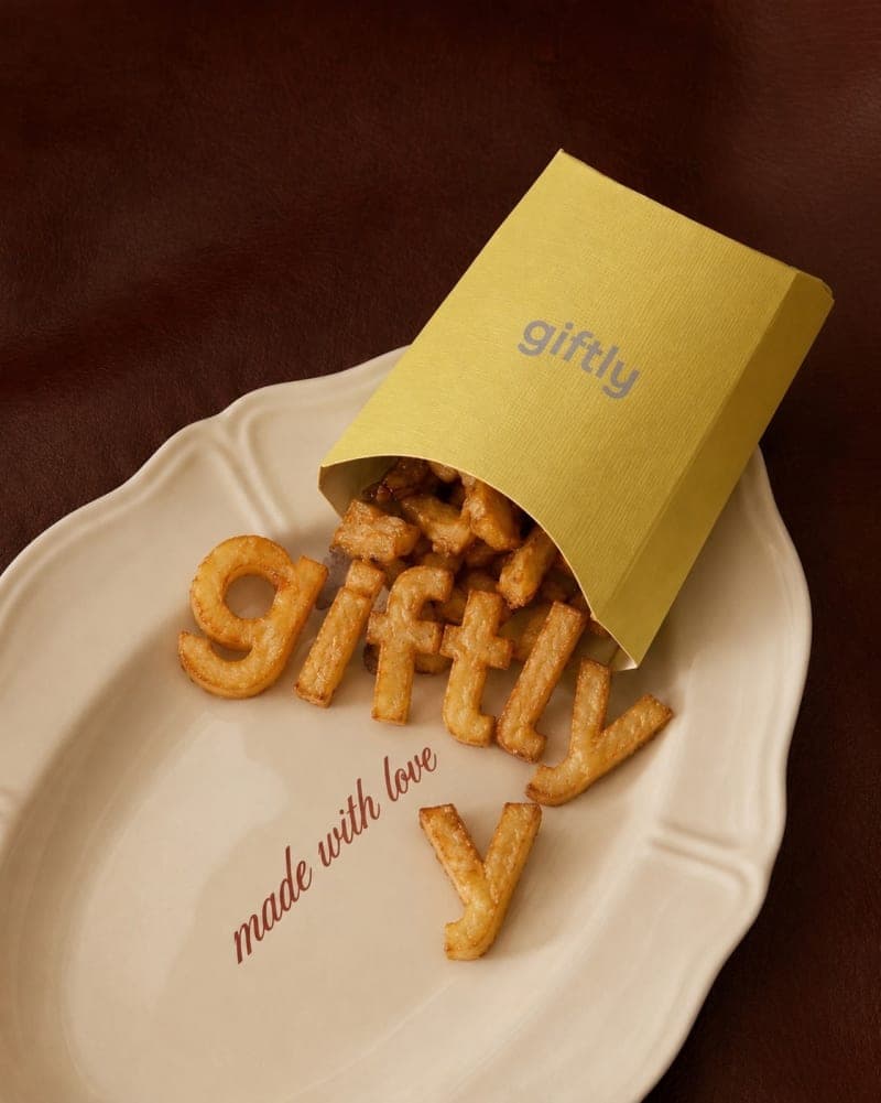 Giftly made-with-love festive snack gift
