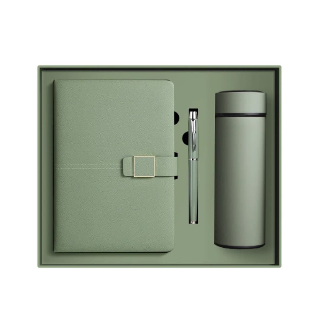Executive Office Gift Set – Thermos Mug & Essentials